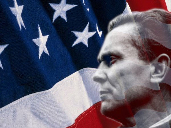 „LAŽ JE TA DEMOKRATIJA…“ TITO PROTIV&nbsp;AMERIKE