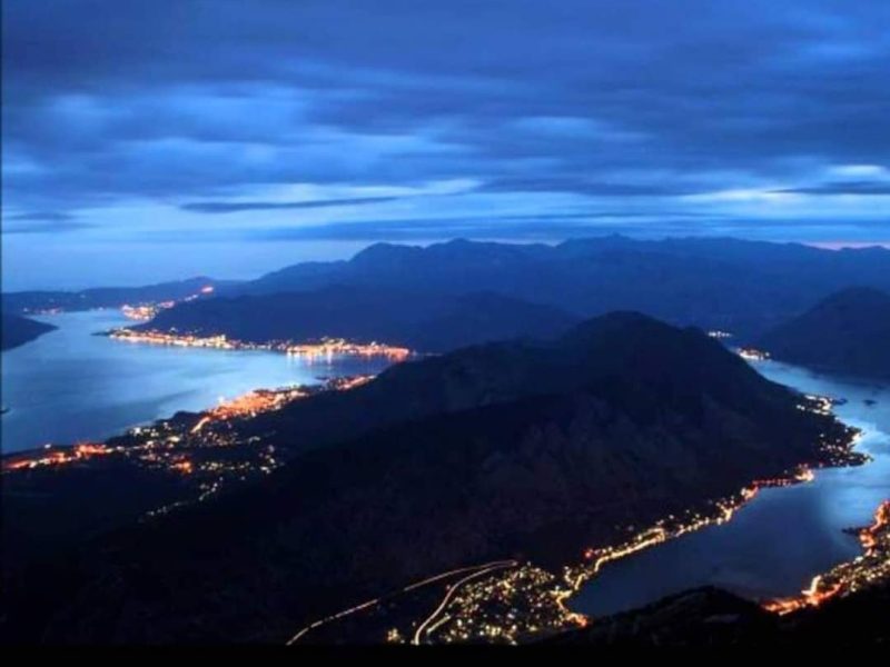 ЛУТАЈУЋИ БОКЕЉ (НИКОЛА&nbsp;МАЛОВИЋ)