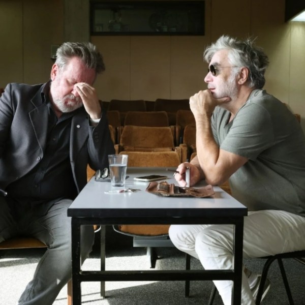 КОЈИ ЈЕ УДЕО ОСАМДЕСЕТИХ? МИЛУТИН У КЊИЗИ (ОЛИВЕРА&nbsp;ДРАГИШИЋ)