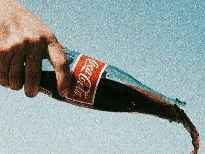 JEDINO ČEGA SE SEĆAM IZ DEVEDESETIH JE KOKA-KOLA (MARIJA&nbsp;BANKOVIĆ)